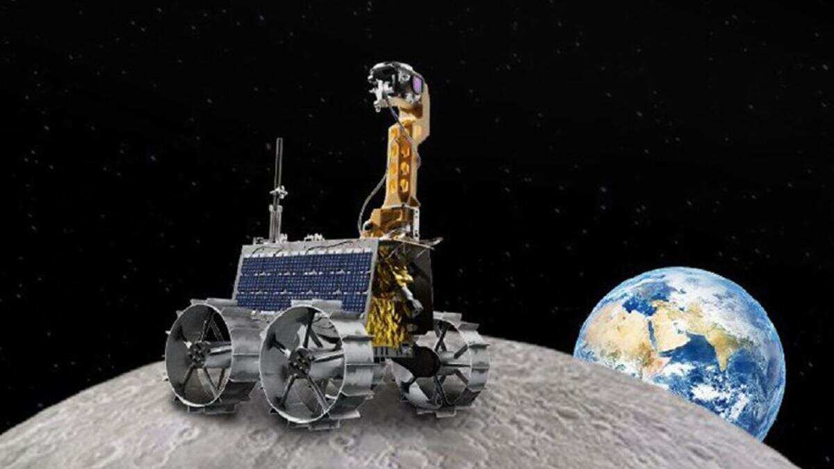 uae-moon-mission-livestream-uae-scripts-history-as-its-first-lunar