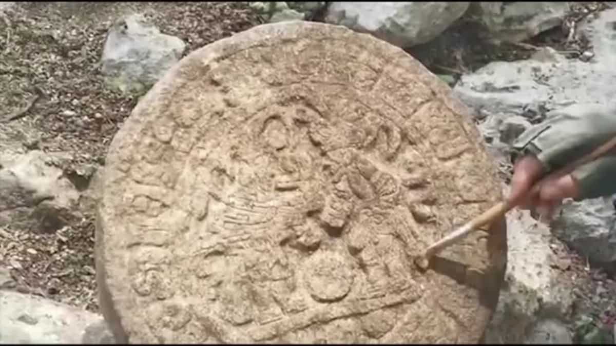 1,000yearold Mayan ball game scoreboard discovered in Mexico