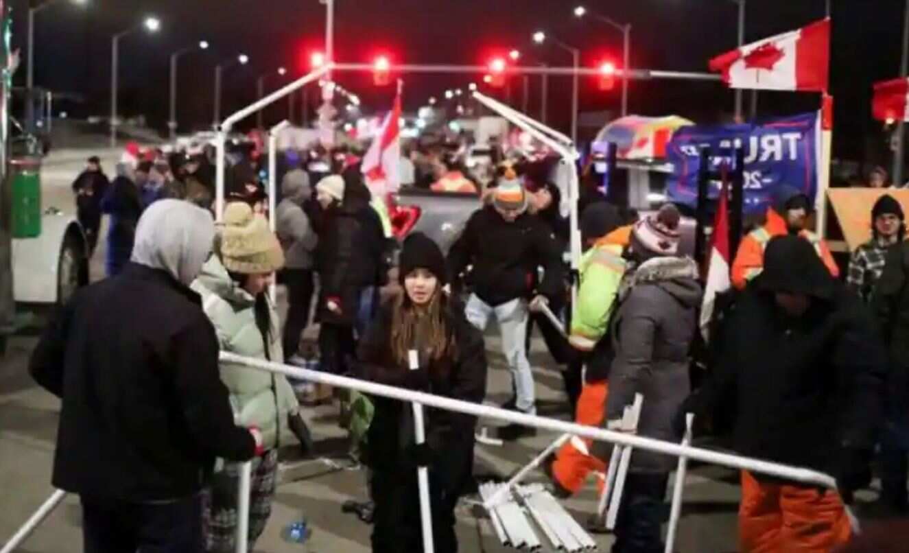 As per the top Canadian ministers, the protesters must leave and should not be allowed to "usurp the authority of democratically elected governments."