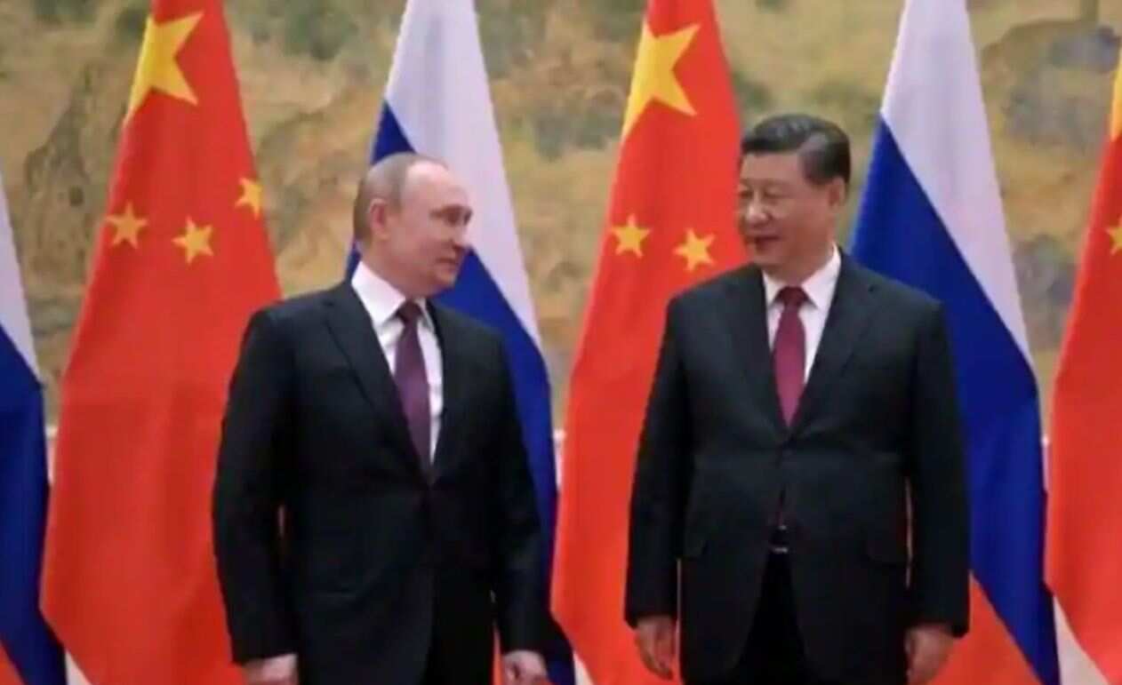 China on Wednesday suggested how Russia and Ukraine can make peace and put an end to the crisis that shaken up the whole world.
