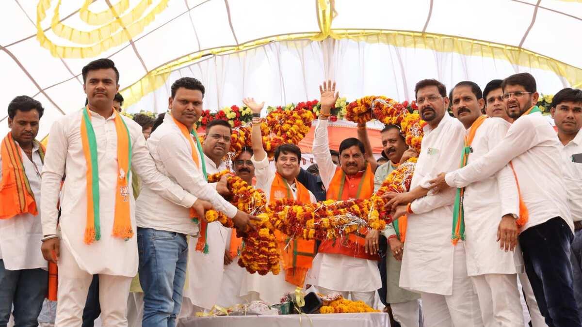 BJP's Jyotiraditya Scindia in Guna | X