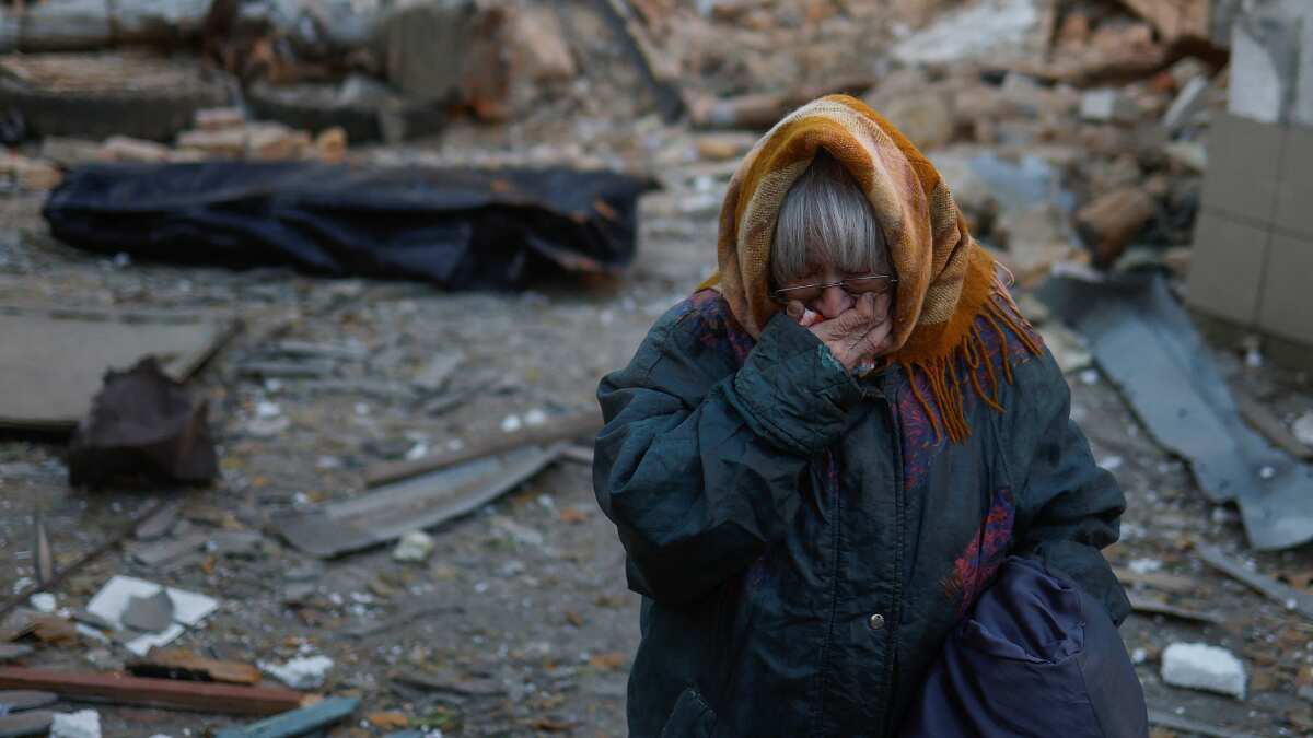 Russia orders wider evacuation of occupied southern Ukraine