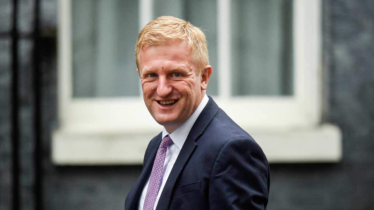 Oliver Dowden