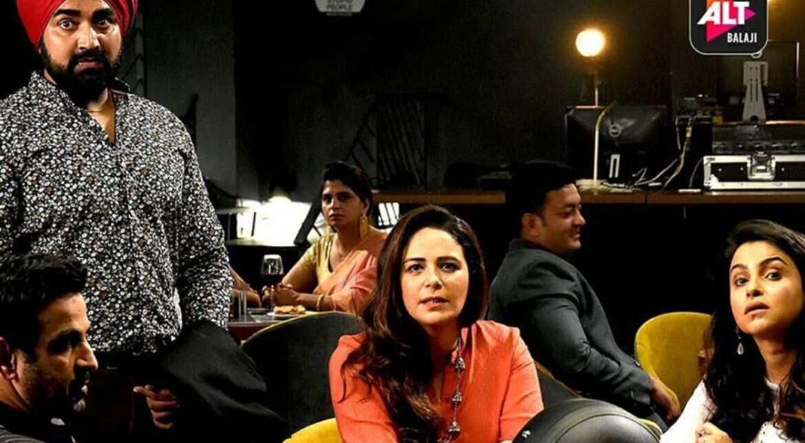 kehne ko humsafar hai