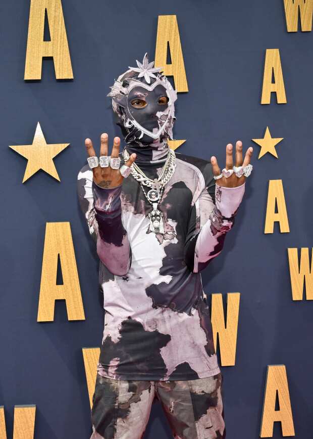 BET
