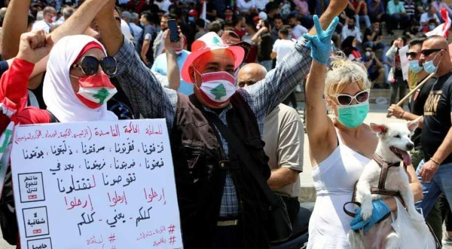 Lebanon: Dozens wounded in Beirut clashes over failed economy