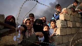 Iraqi troop advance puts civilians on Mosul frontline