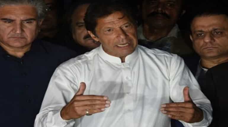 Pak court clears way for Imran Khan's Nov 2 protest Pak court clears way for Imran Khan's Nov 2 protest
