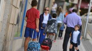In Spanish city,  parents give their children space to be independent