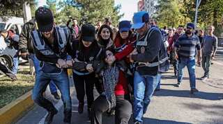 Turkey coup crackdown: Prominent pro-Kurdish party leaders, 5 MPs arrested