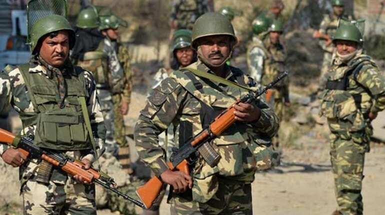Indian army used artillery guns to destroy four Pakistan posts across LoC