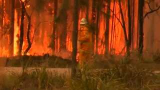 Massive wildfires in Australia threaten urban areas