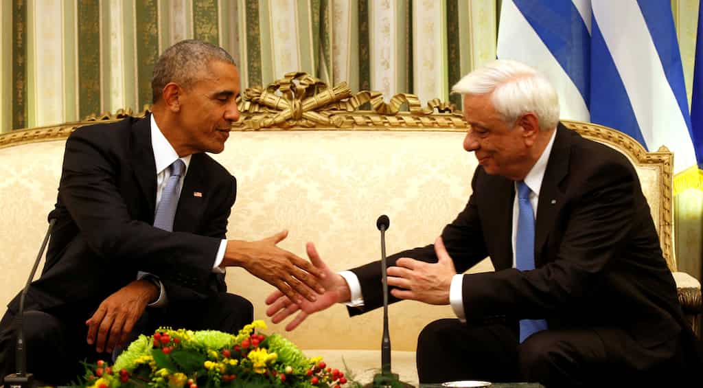 Obama says US stands 'shoulder to shoulder' with Greece