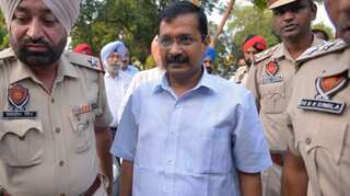 Demonetisation: Delhi chief minister to hold meeting with farmers, traders