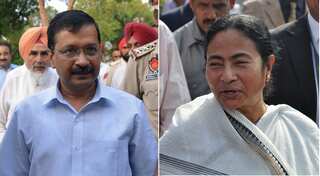Demonetisation: Arvind Kejriwal, Mamata Banerjee protest outside Reserve Bank of India