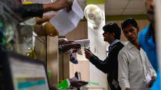 Demonetisation: Those involved in suspect cash deposits could face 7-year jail, warns Income Tax department