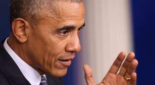 Obama warns Trump that US underpins world order
