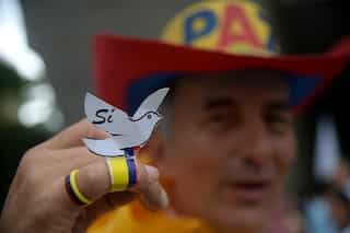 Colombian government pushes for FARC peace deal amid opposition