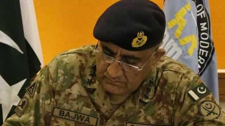 Pakistan Army chief confirms death sentence of 15 'hardcore terrorists' Pakistan Army chief confirms death sentence of 15 'hardcore terrorists'