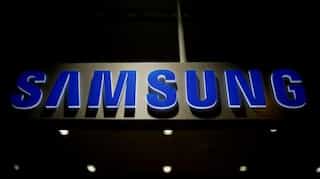 Samsung considers splitting into two