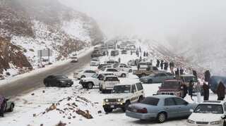 Snow in Saudi Arabia. Here's how Twitter froze the best moments