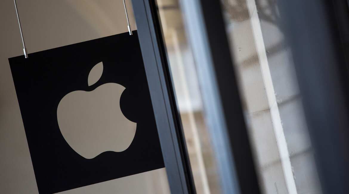 Apple 'interested' in, could build self-driving cars Apple 'interested' in, could build self-driving cars