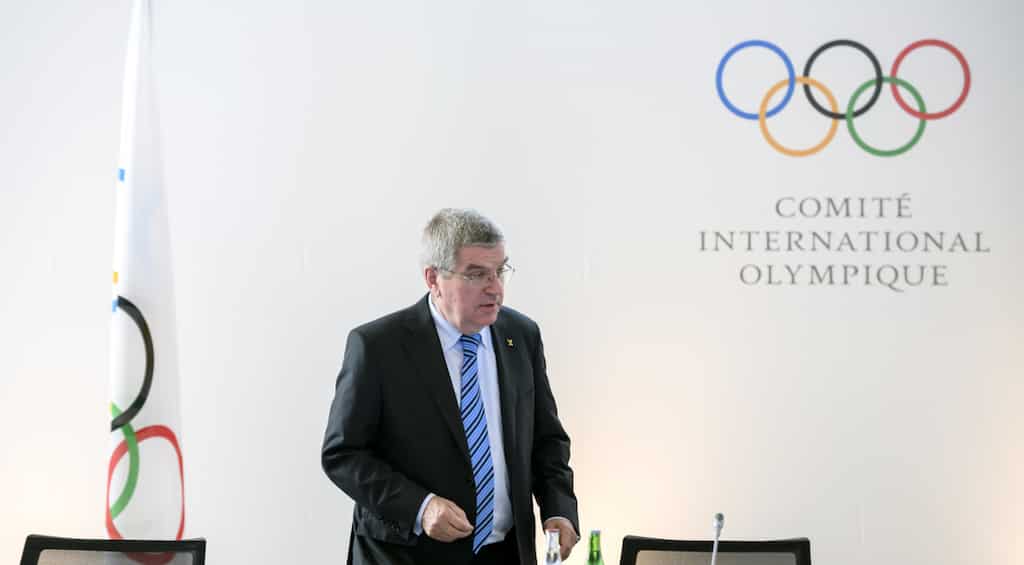 IOC extends sanctions against Russia over doping