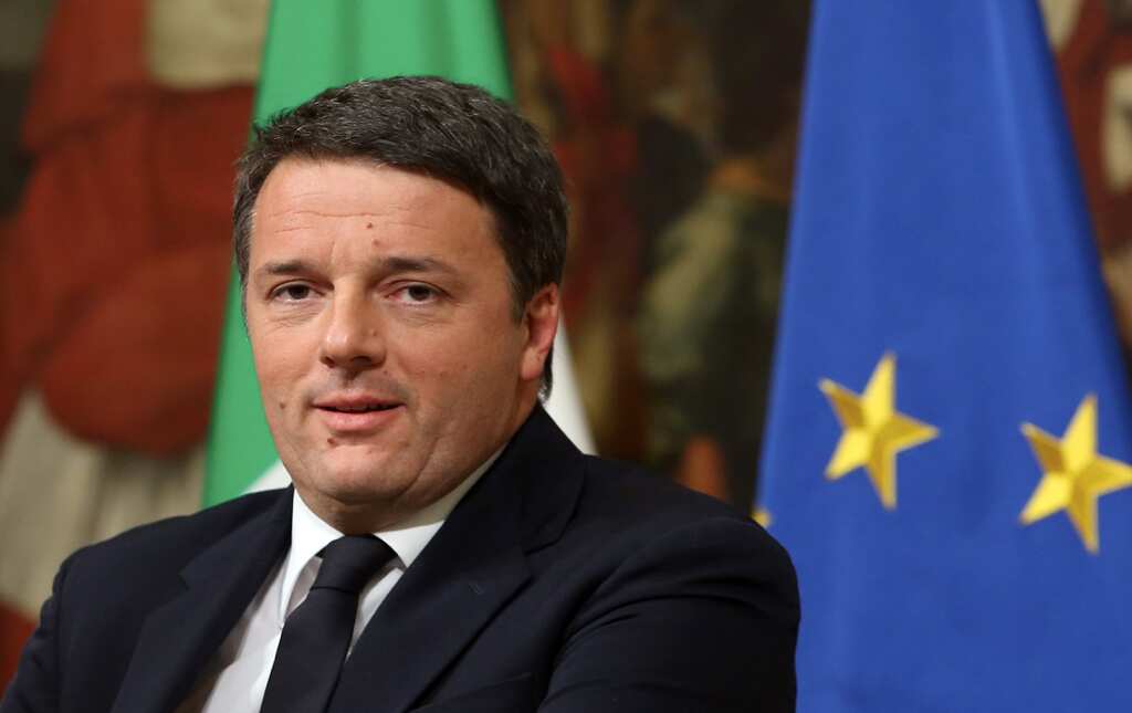 Matteo Renzi formally resigns as Italian Prime Minister, hints at early election