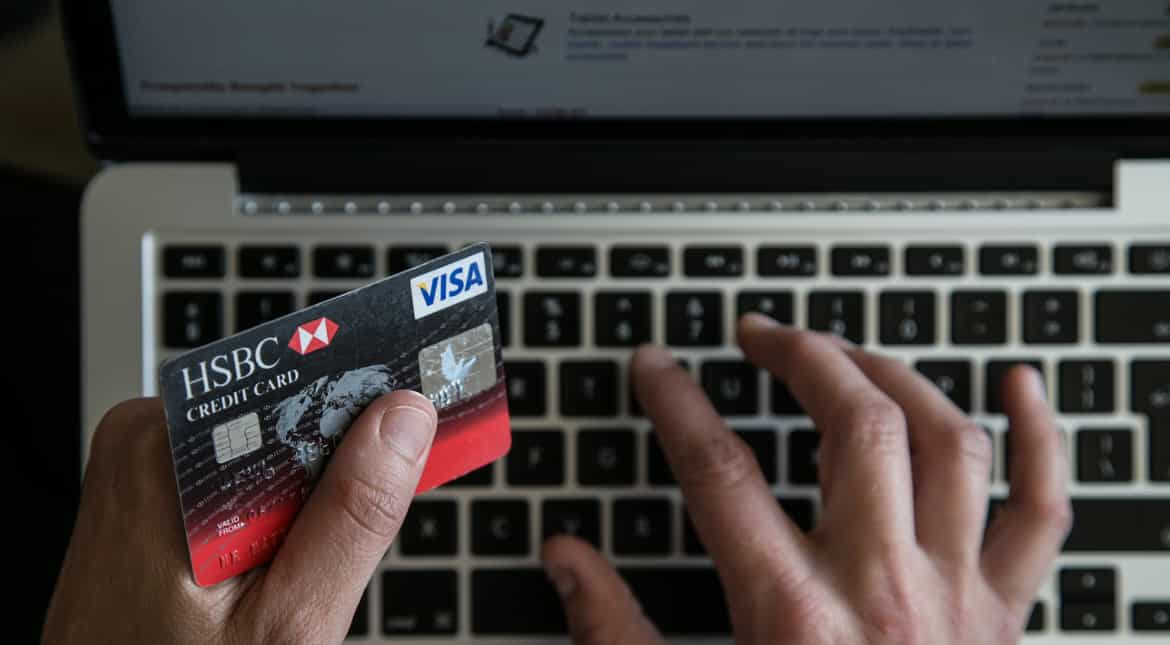 India to offer tax breaks to small businesses that go cashless: Fin Min India to offer tax breaks to small businesses that go cashless: Fin Min