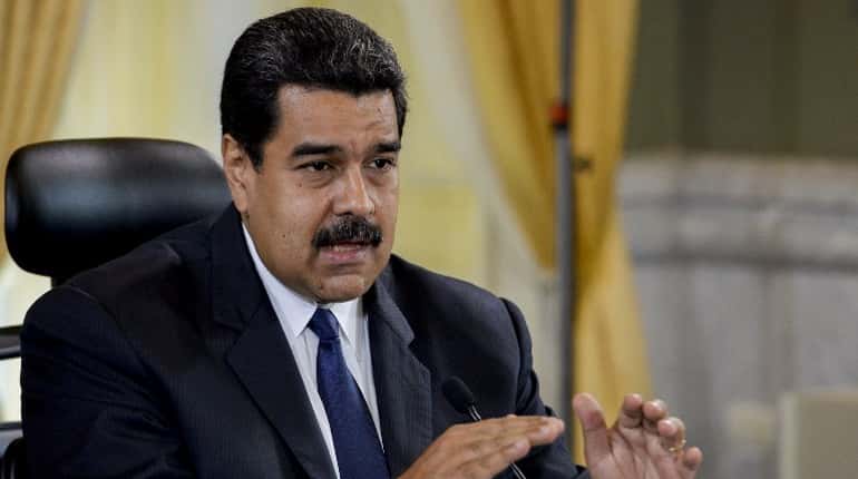 Maduro seals Venezuela-Colombia border, alleging plot