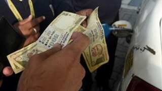 Demonetisation: All exemptions on use of old Rs 500 note to be withdrawn tonight