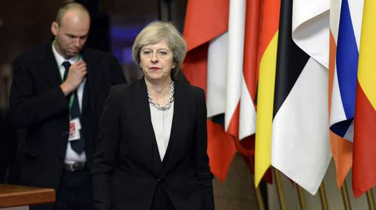 EU agrees to extend sanctions against Russia until mid-2017