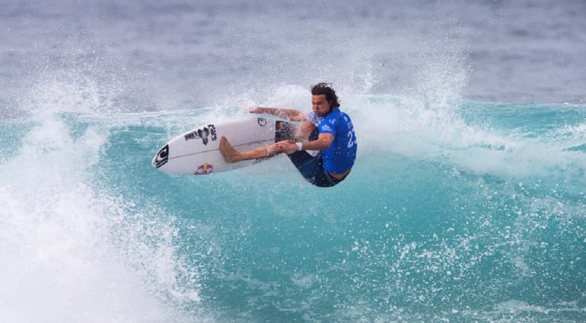 South Africa's Jordy Smith competes in the 2016 Billabong Pipeline Masters in Oahu, Hawaii.