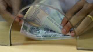 Demonetisation: Restrictions on cash withdrawal likely to last longer, says State Bank of India chief