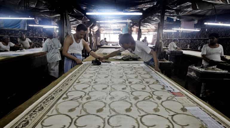 India: Mathura sari industry hit by demonetisation
