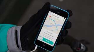 61% people check their phones within 5 minutes of waking up: Survey
