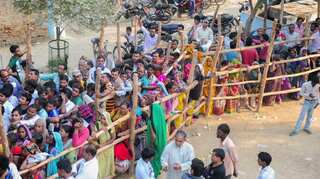 Demonetisation: India's central bank directs banks to supply at least 40% of notes to rural areas