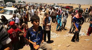 Mosul's humanitarian crisis continues as Iraqi forces fight IS