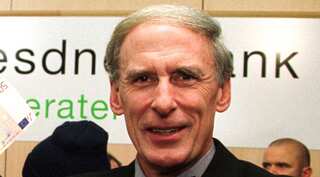 Trump to nominate ex-senator Dan Coats as National Intelligence director