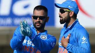 Crowds throng Mumbai stadium to see MS Dhoni play one last time as skipper