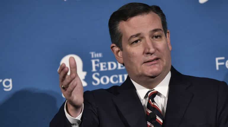 US senator Ted Cruz meets Taiwan's president despite objections from China US senator Ted Cruz meets Taiwan's president despite objections from China
