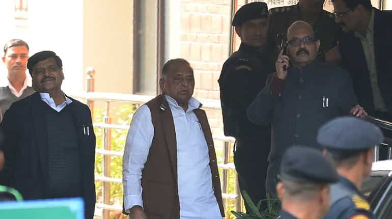 Akhilesh will be chief minister after elections, no question of Samajwadi Party splitting: Mulayam Singh Akhilesh will be chief minister after elections, no question of Samajwadi Party splitting: Mulayam Singh