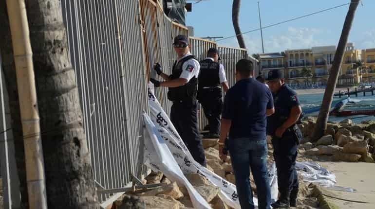 Gunman opens fire at Mexico electronic music festival, 5 dead Gunman opens fire at Mexico electronic music festival, 5 dead