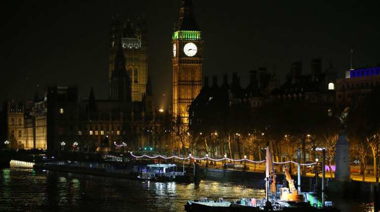 Suspected WWII bomb close to UK parliament prompts evacuation