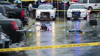 One killed, seven injured in Texas mall shooting