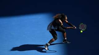Australian Open: Serena Williams enters semi-finals