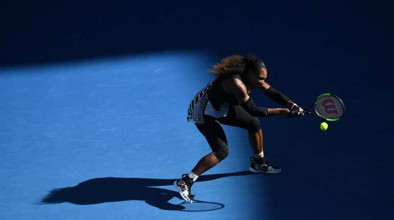 Australian Open: Serena Williams enters semi-finals