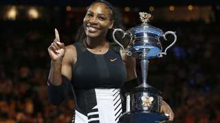 Serena Williams beats Venus to win Australian Open