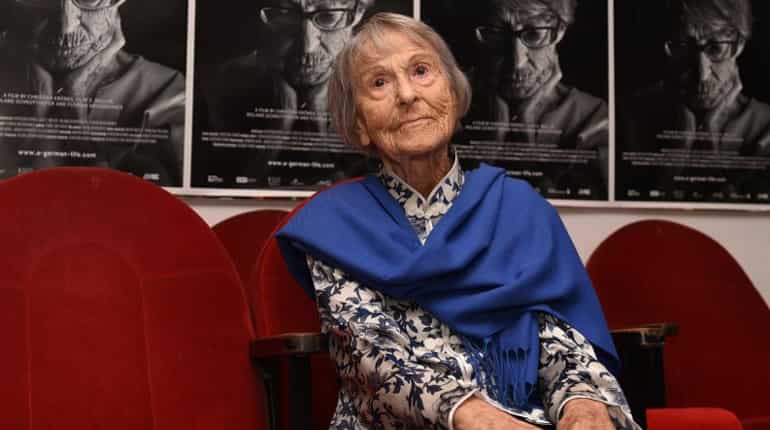 Nazi propaganda chief Goebbels' secretary dies aged 106 Nazi propaganda chief Goebbels' secretary dies aged 106