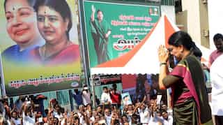 Sasikala as Tamil Nadu CM: DMK slams AIADMK for lack of transparency